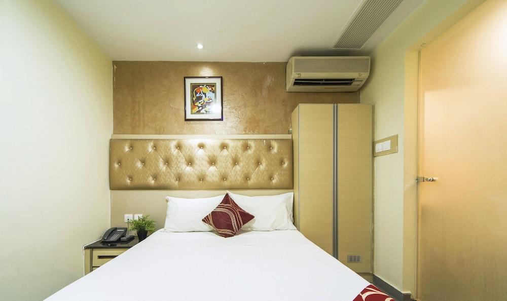 Sandpiper Hotel Сингапур Екстериор снимка