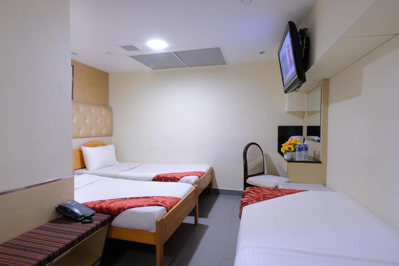 Sandpiper Hotel Сингапур Екстериор снимка
