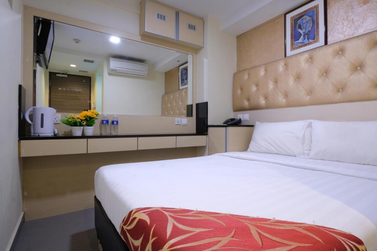 Sandpiper Hotel Сингапур Екстериор снимка