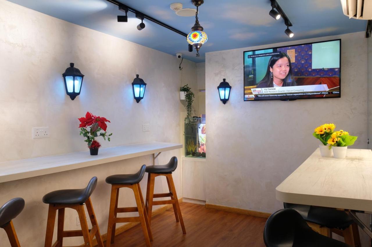 Sandpiper Hotel Сингапур Екстериор снимка