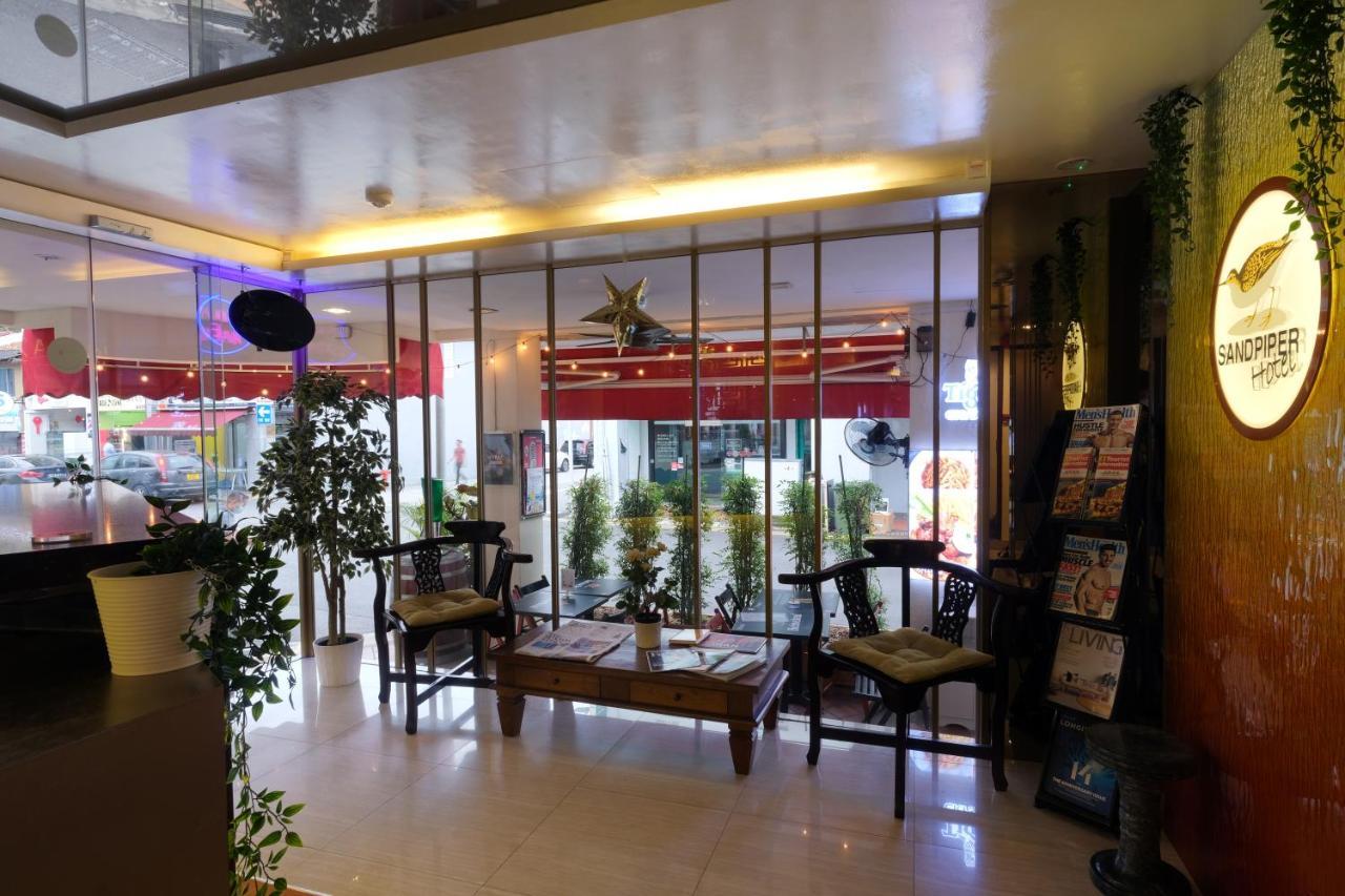 Sandpiper Hotel Сингапур Екстериор снимка