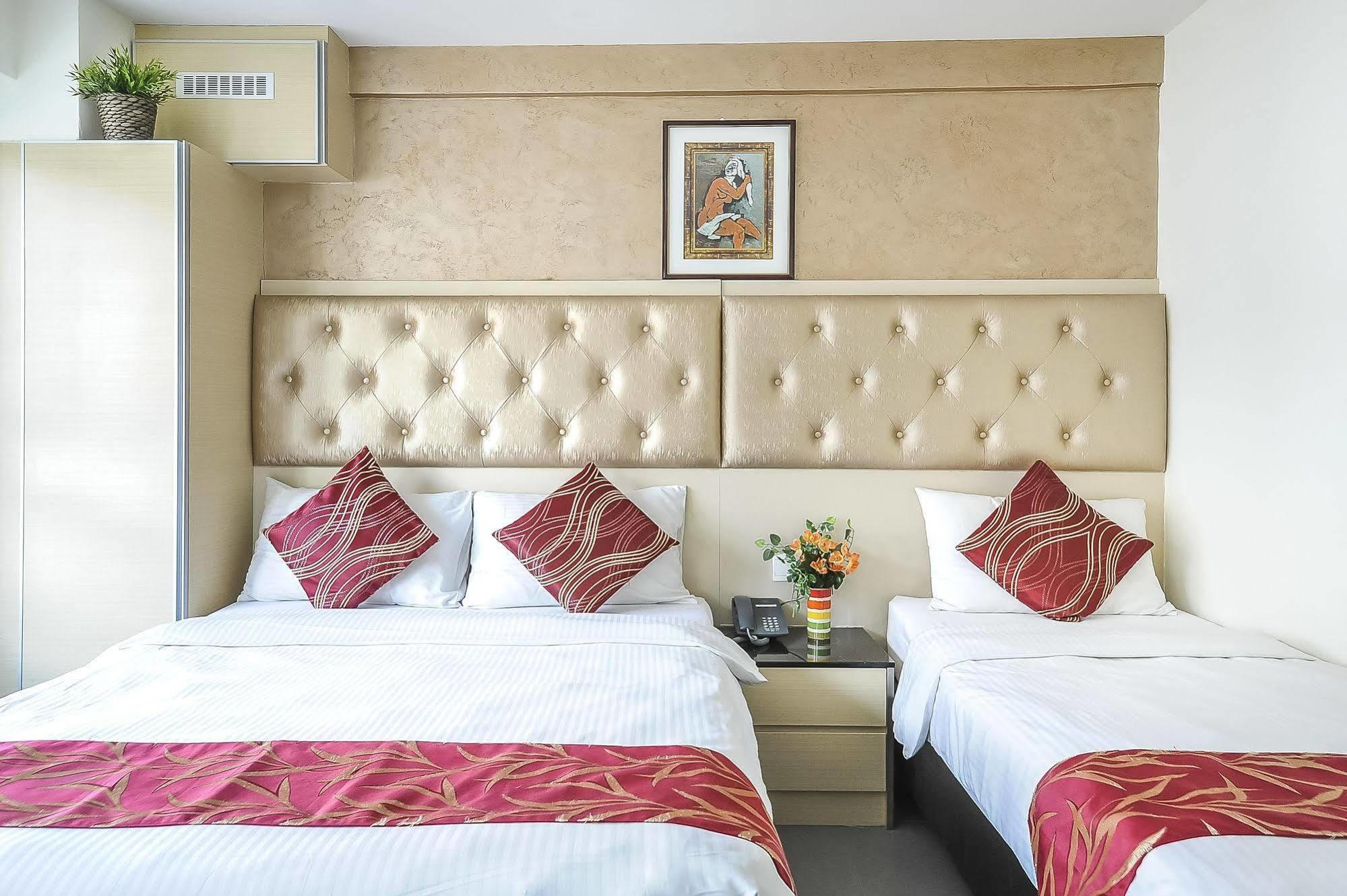 Sandpiper Hotel Сингапур Екстериор снимка