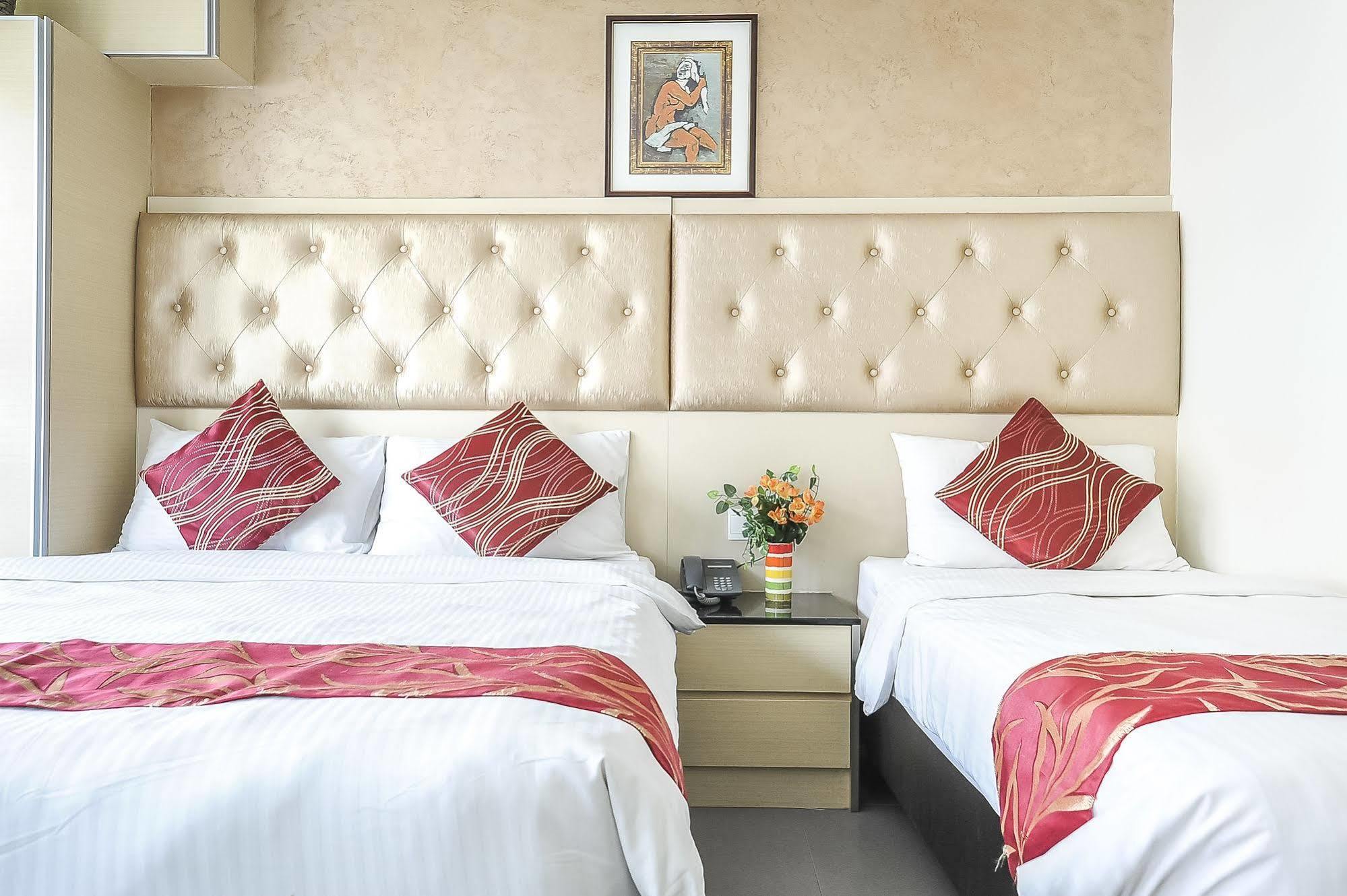 Sandpiper Hotel Сингапур Екстериор снимка