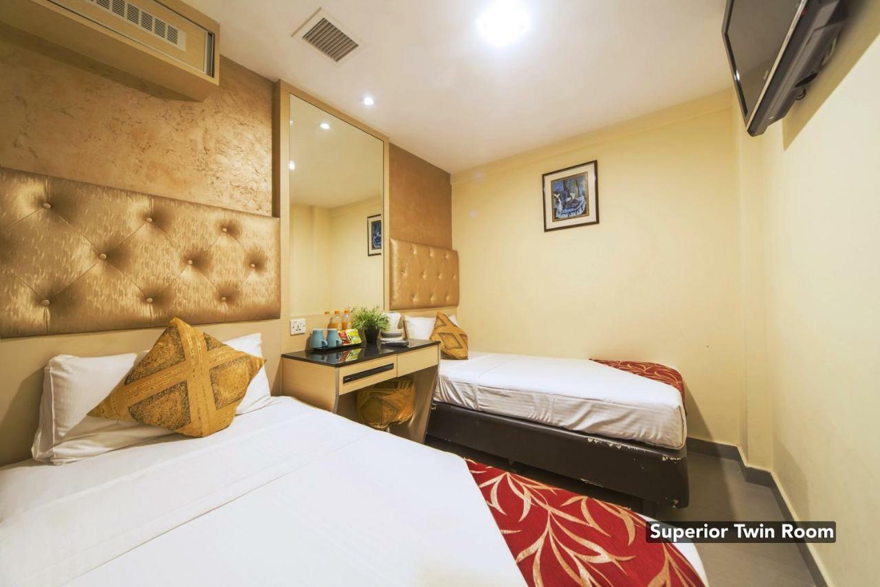 Sandpiper Hotel Сингапур Екстериор снимка